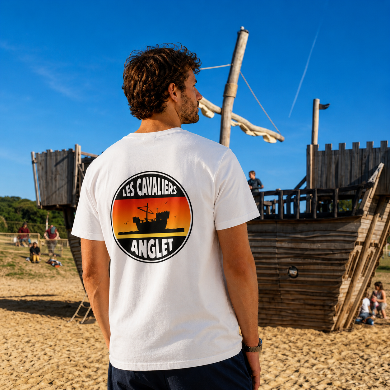 T-shirt Les Cavaliers – Anglet | Collection Panneaux